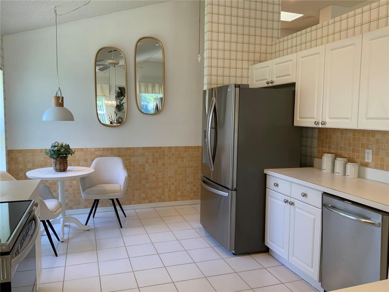 4916 Linsey Court , Sarasota, FL 34243 Photo