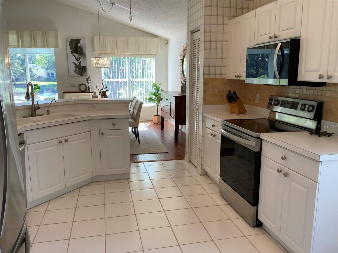 4916 Linsey Court , Sarasota, FL 34243 Photo