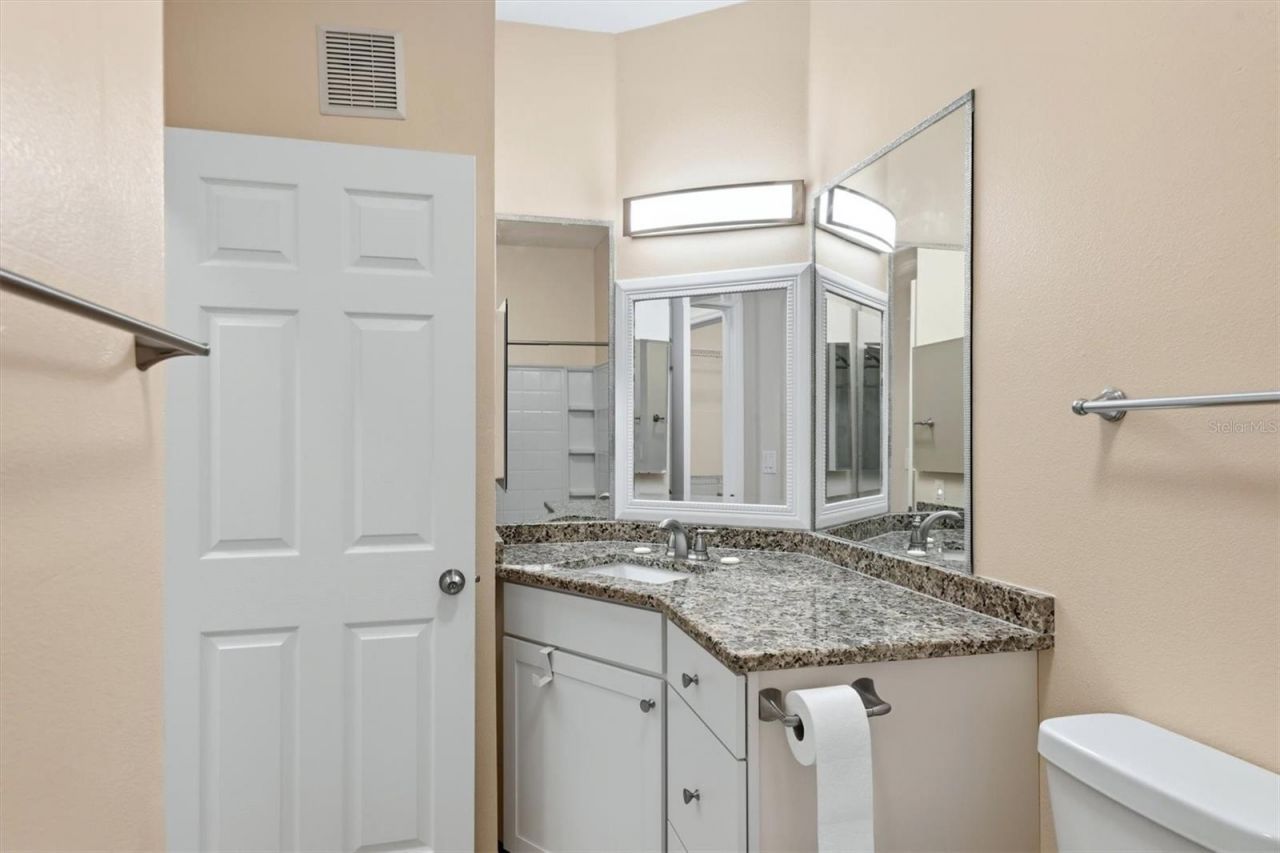 4802 51st Street W, Unit 1010, Bradenton, FL 34210 Photo