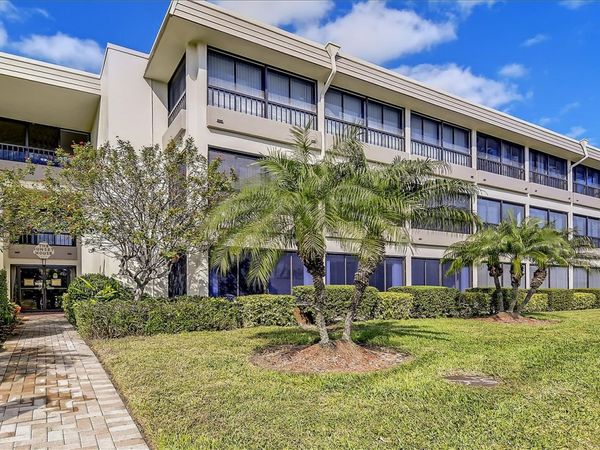 225 HOURGLASS WAY , Unit 303, SARASOTA, FL 34242