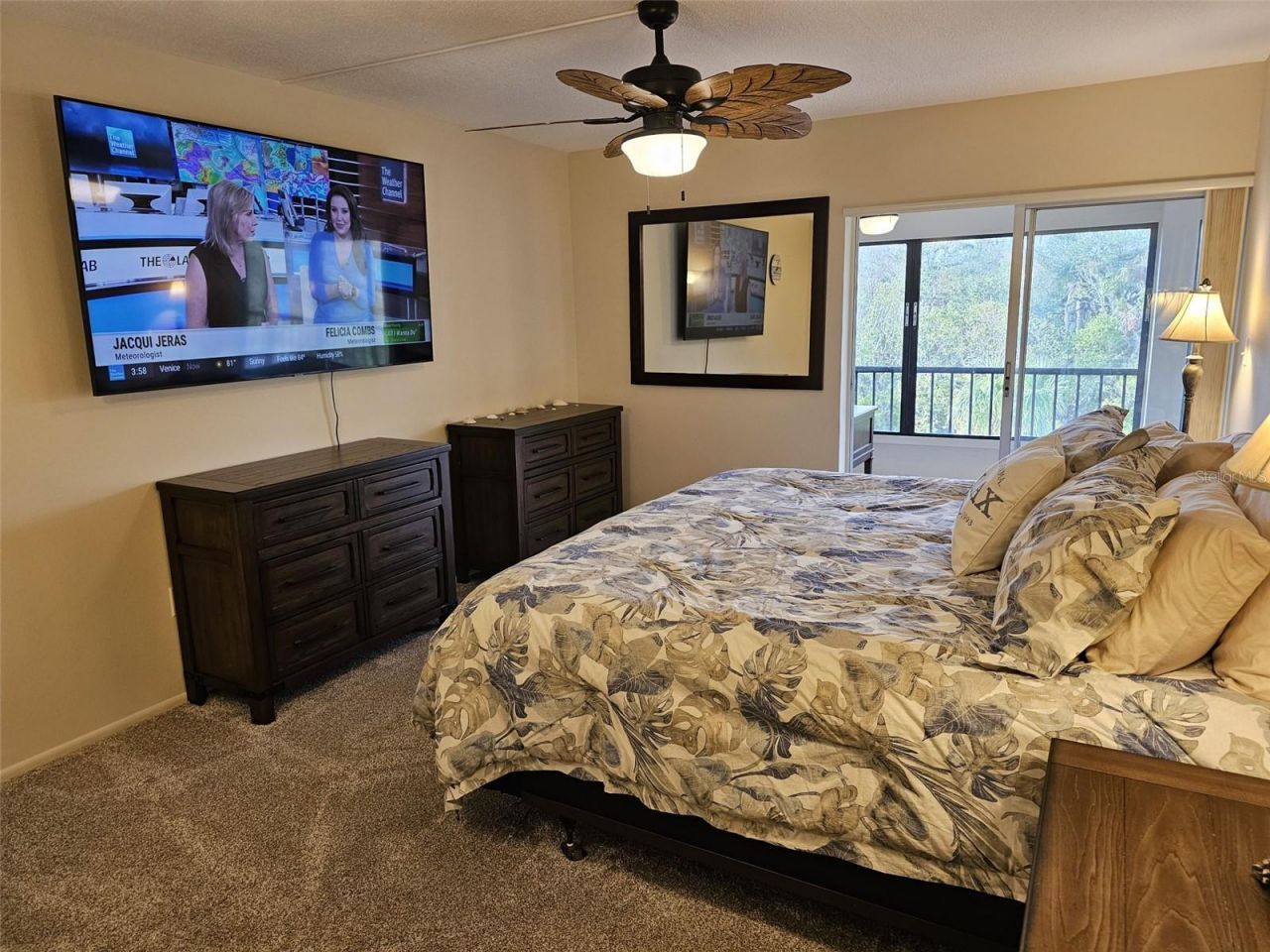 225 Hourglass Way, Unit 303, Sarasota, FL 34242 Photo