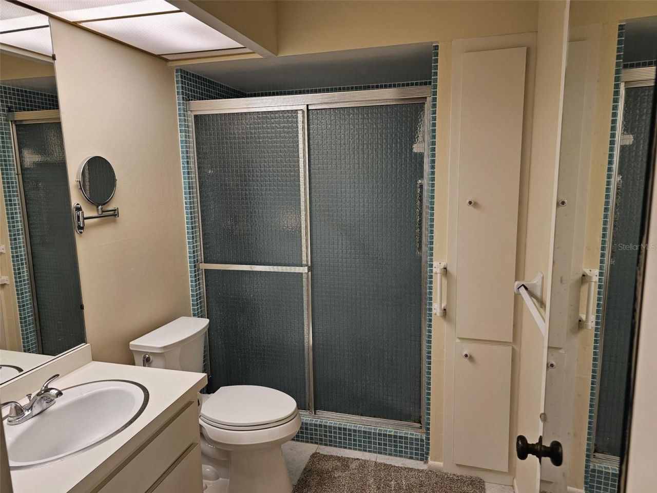 225 Hourglass Way, Unit 303, Sarasota, FL 34242 Photo