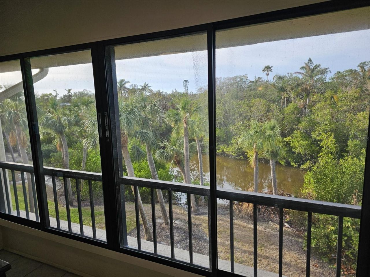 225 Hourglass Way, Unit 303, Sarasota, FL 34242 Photo