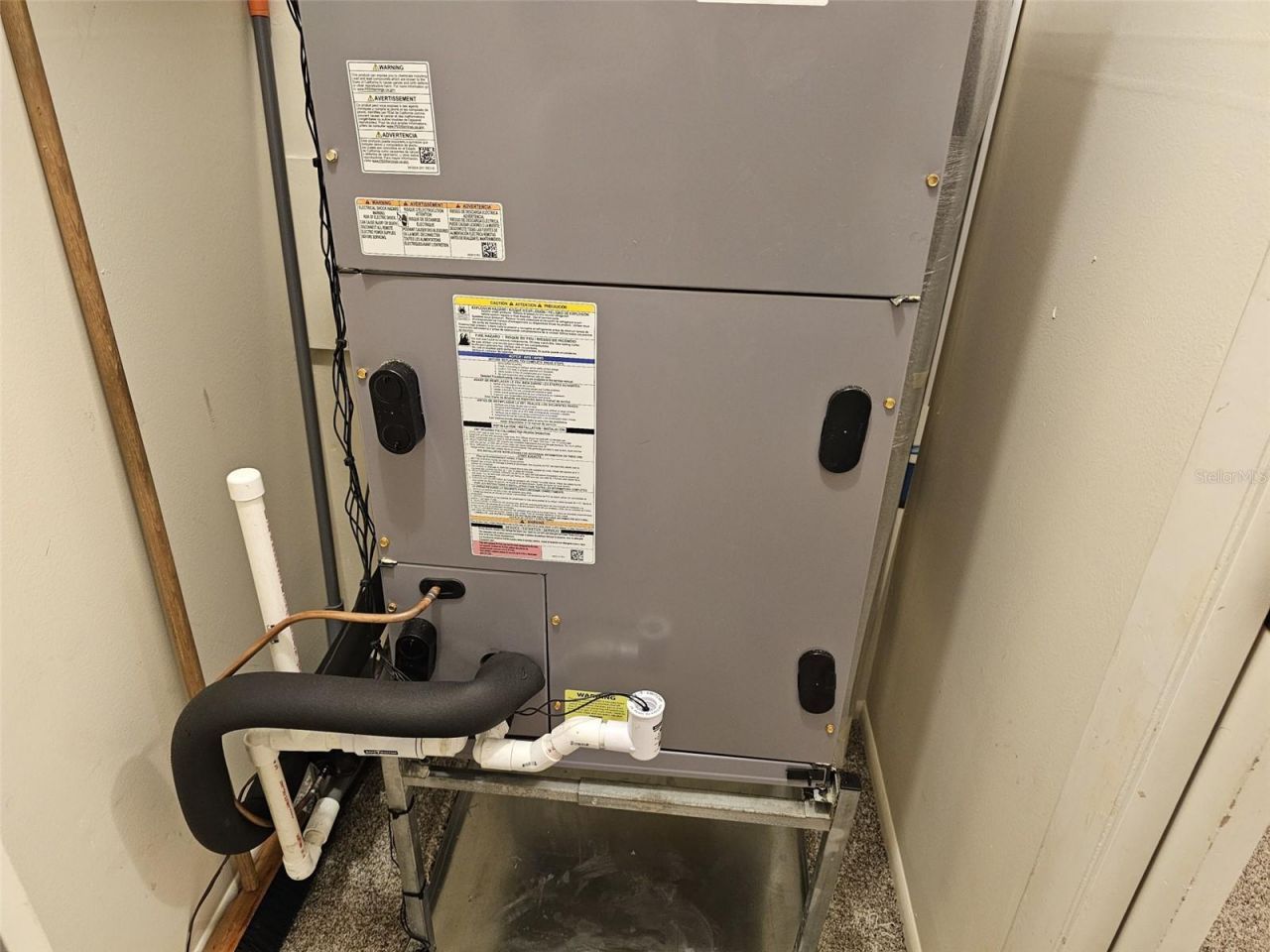 225 Hourglass Way, Unit 303, Sarasota, FL 34242 Photo