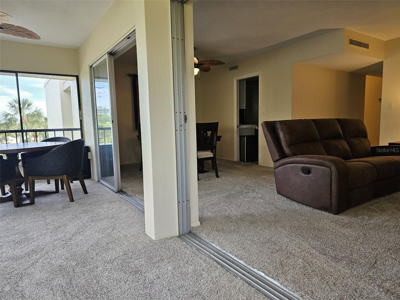 225 Hourglass Way, Unit 303, Sarasota, FL 34242 Photo