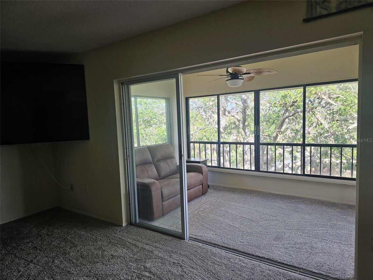 225 Hourglass Way, Unit 303, Sarasota, FL 34242 Photo