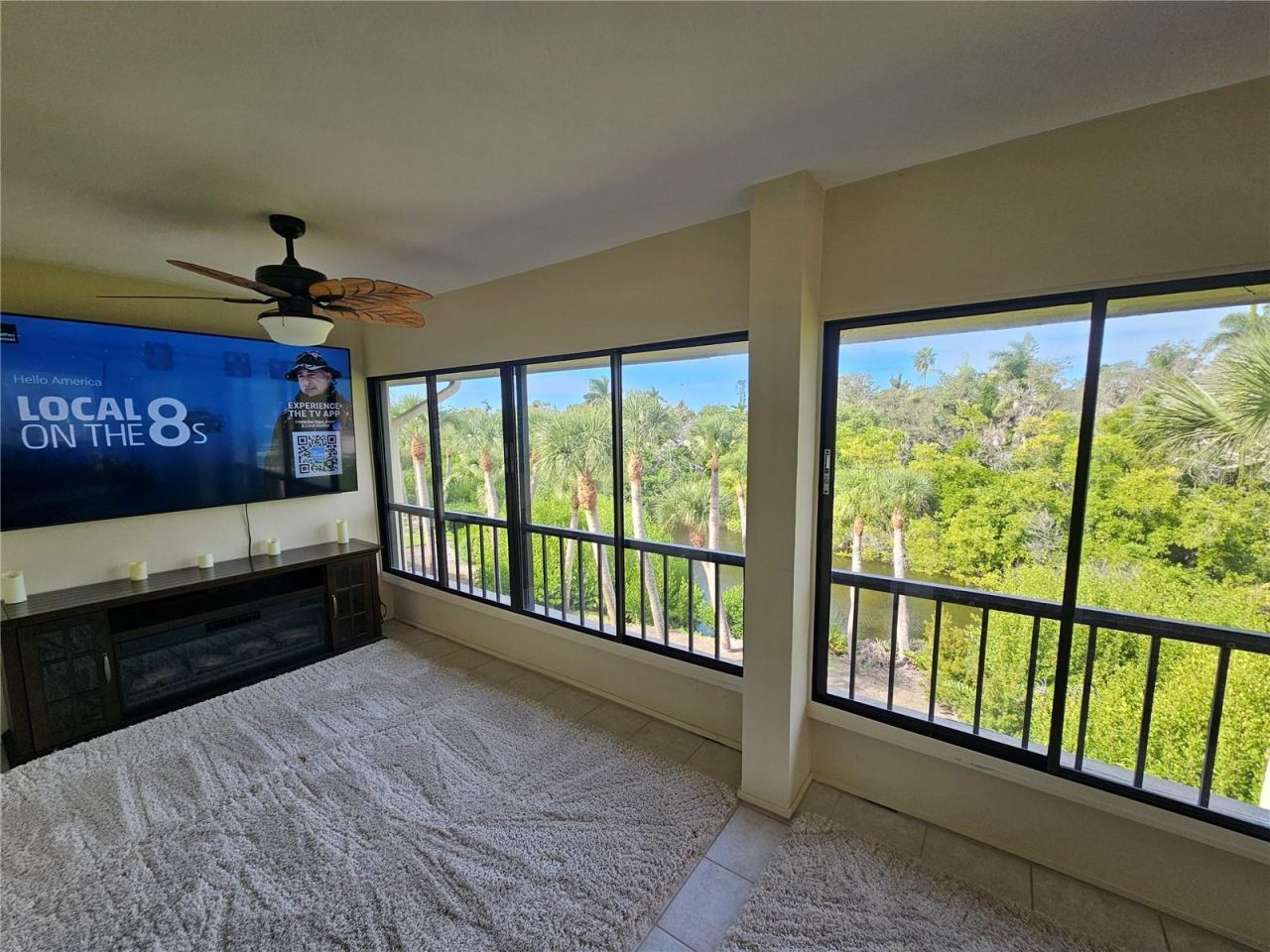 225 Hourglass Way, Unit 303, Sarasota, FL 34242 Photo