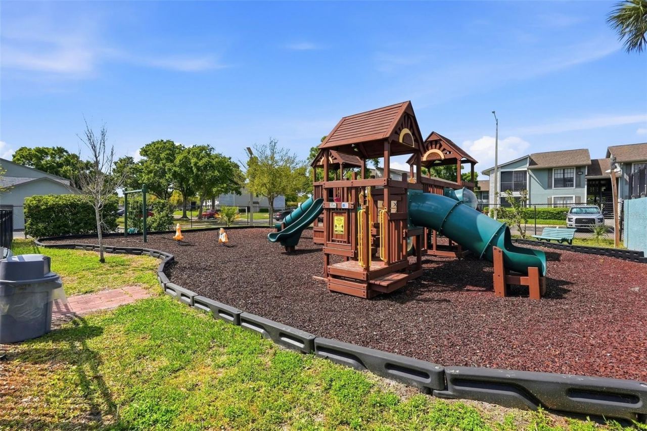 107 114th Avenue N, Saint Petersburg, FL 33716 Photo