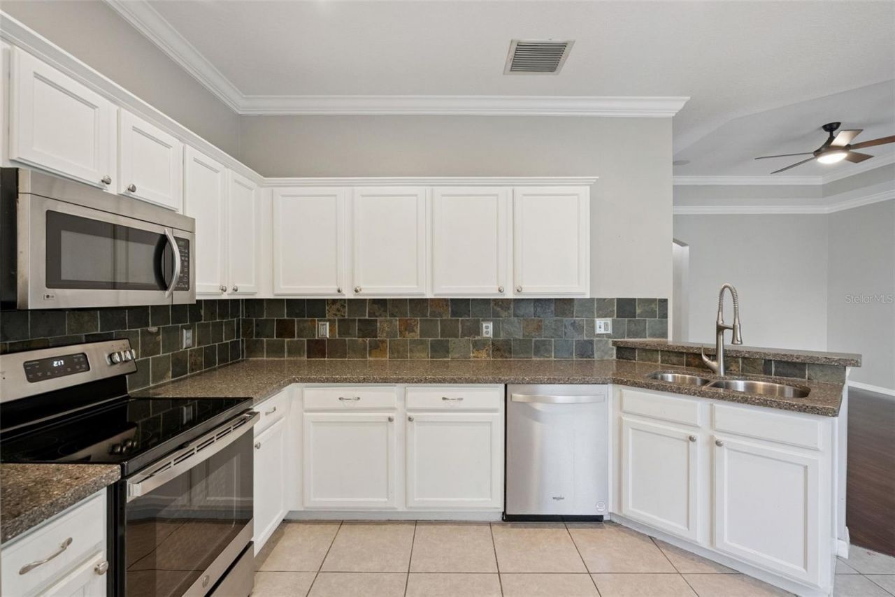 1290 Burgundy Court , Oviedo, FL 32766 Photo