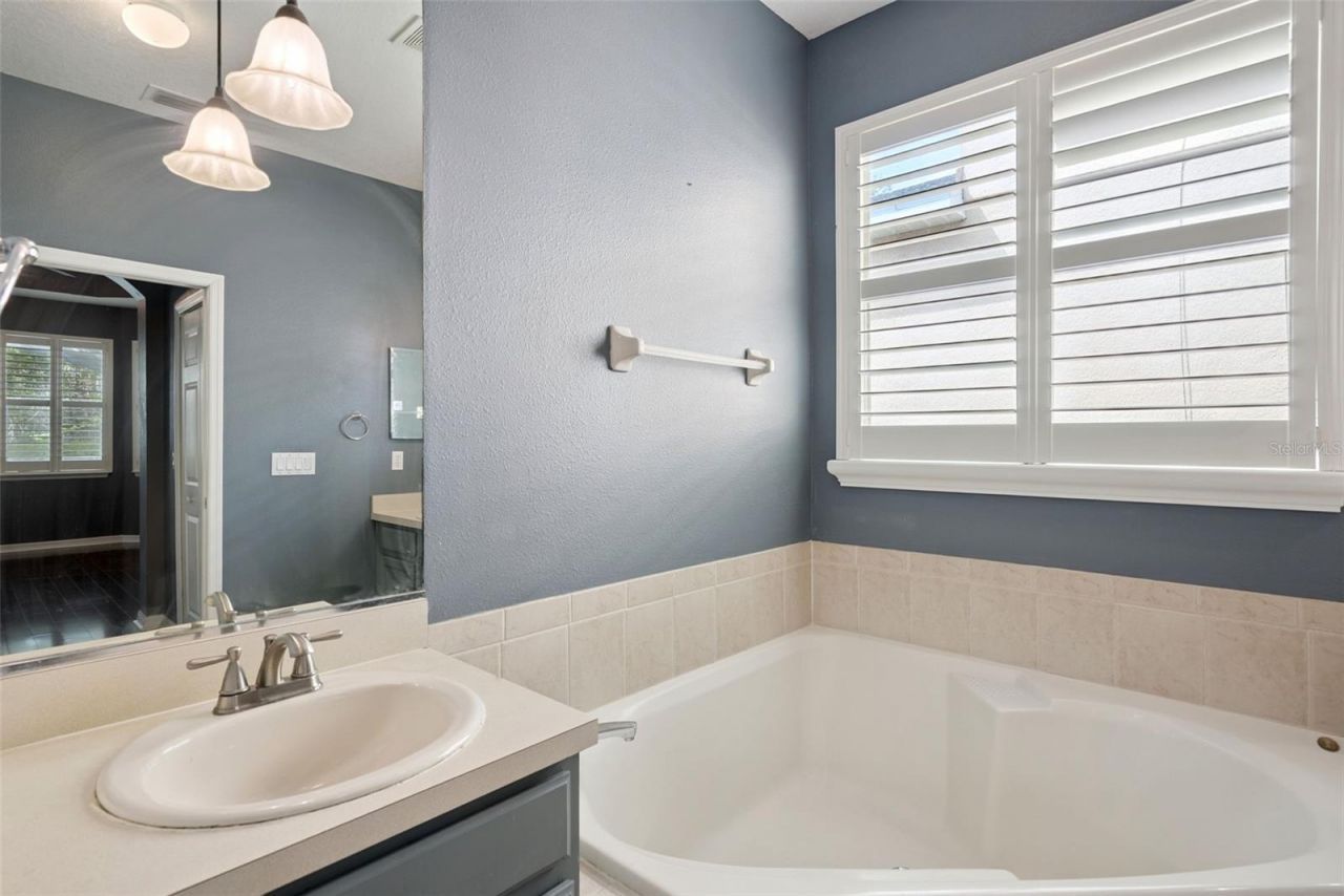 1290 Burgundy Court , Oviedo, FL 32766 Photo