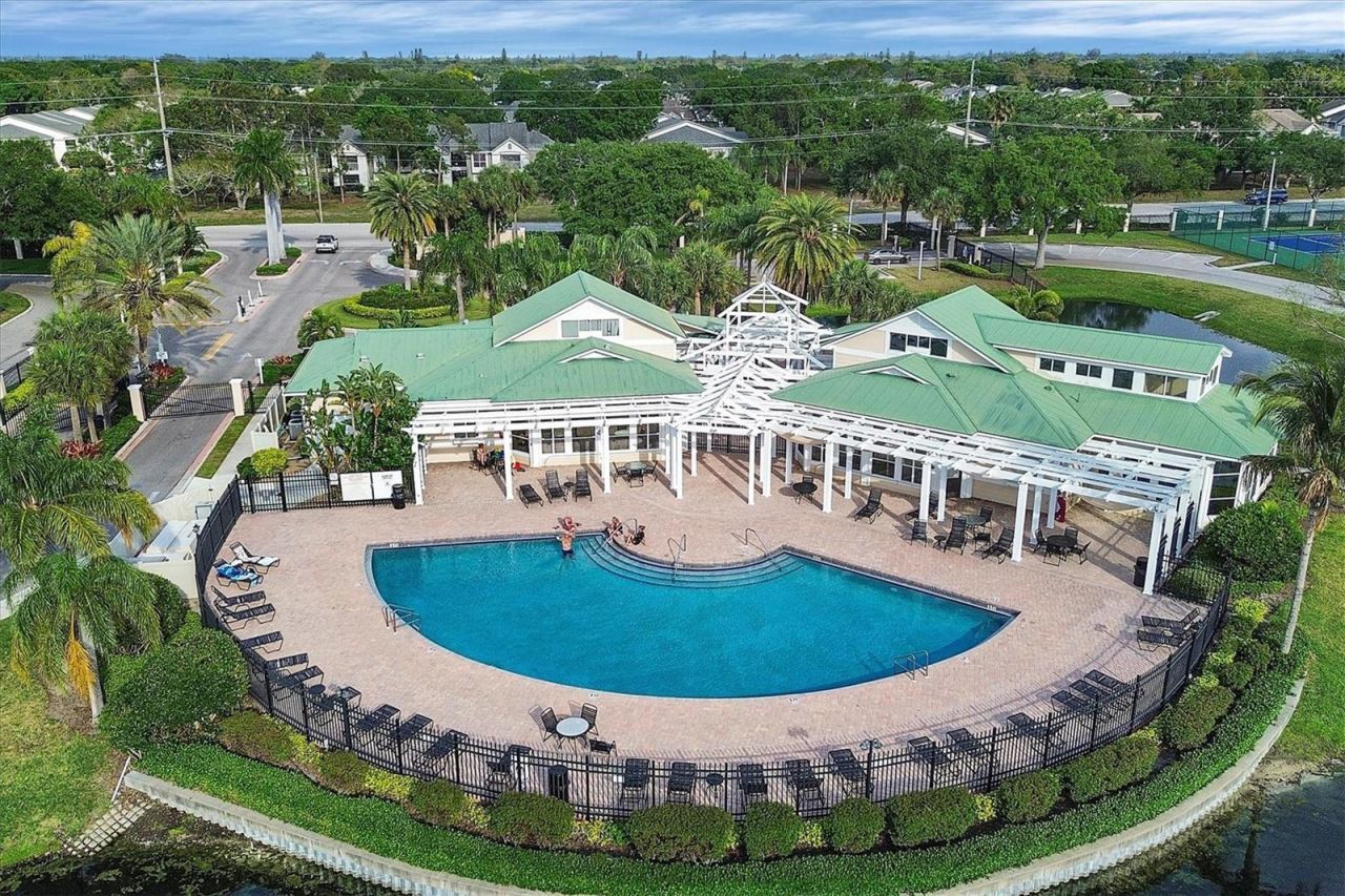 4802 51st Street W, Unit 1801, Bradenton, FL 34210 Photo