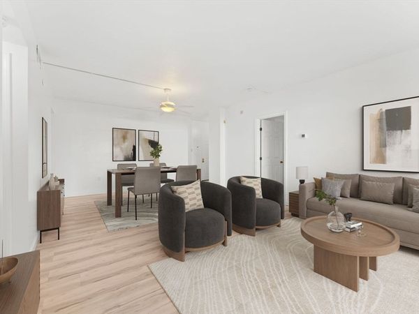 198 Locust St, Unit 105, Lynn, MA 01904