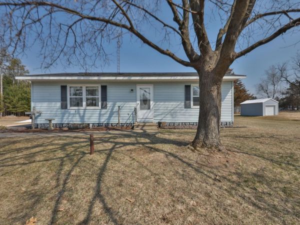 2520 6th Drive, Grand Marsh, WI 53936