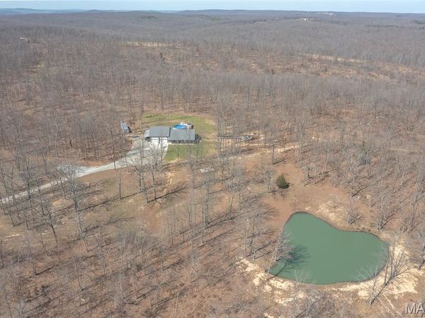 2101 Madison 9236 , Fredericktown, MO 63645