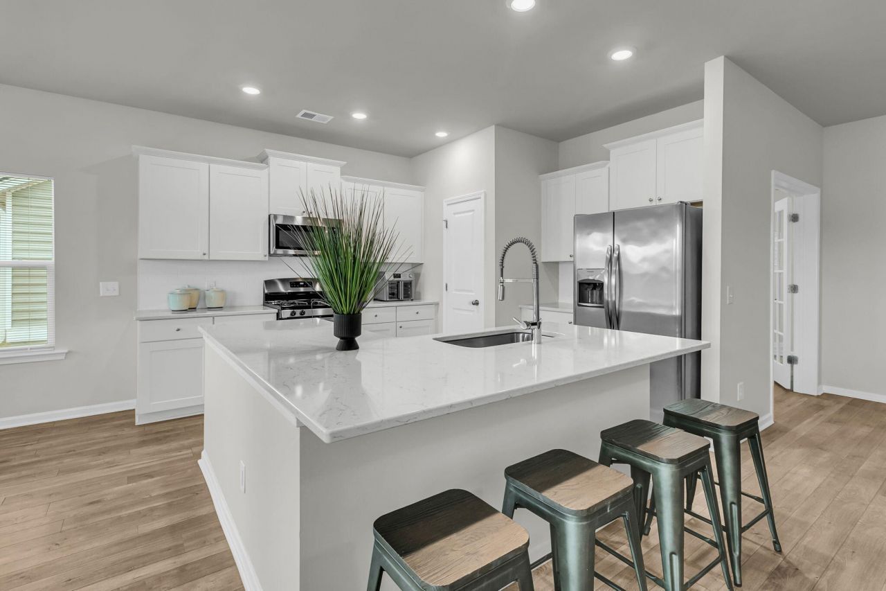 357 Garden Lily Lane Photo 10