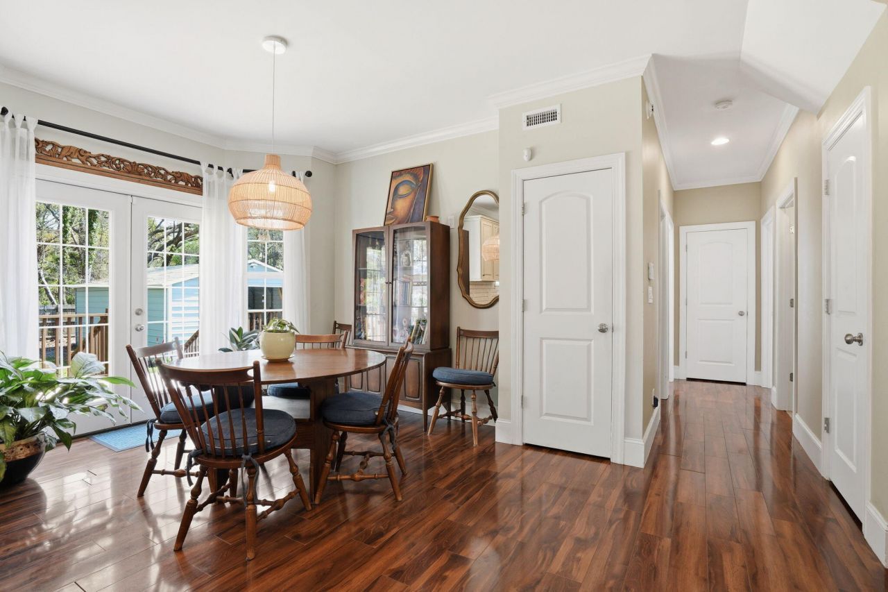 1539 Keswick Drive Photo 8