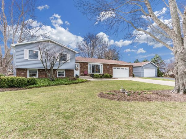 17663 W Bicentennial Drive , Elwood, IL 60421