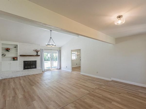 8224 Pearl Street, North Richland Hills, TX 76180