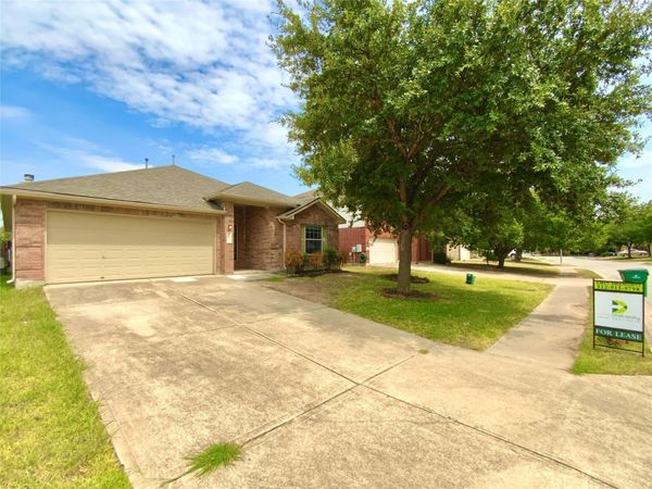 18704 Silent Water WAY, Pflugerville, TX 78660