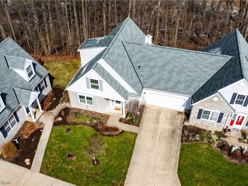 7770 Arbor Way, Parma, OH 44134 Photo 3