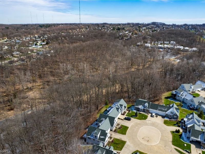 7770 Arbor Way, Parma, OH 44134 Photo 4