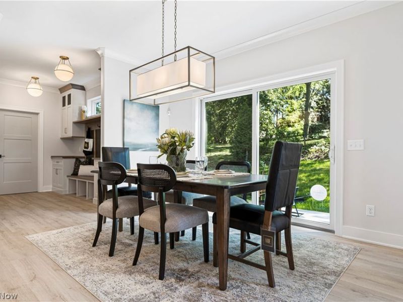 550 Woodlands Glen Avenue , Hartville, OH 44632 Photo 14