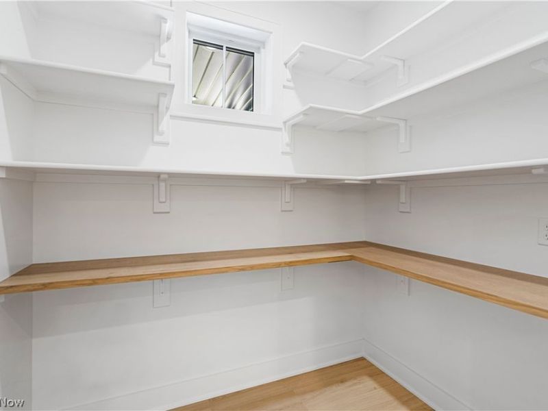 550 Woodlands Glen Avenue , Hartville, OH 44632 Photo 22