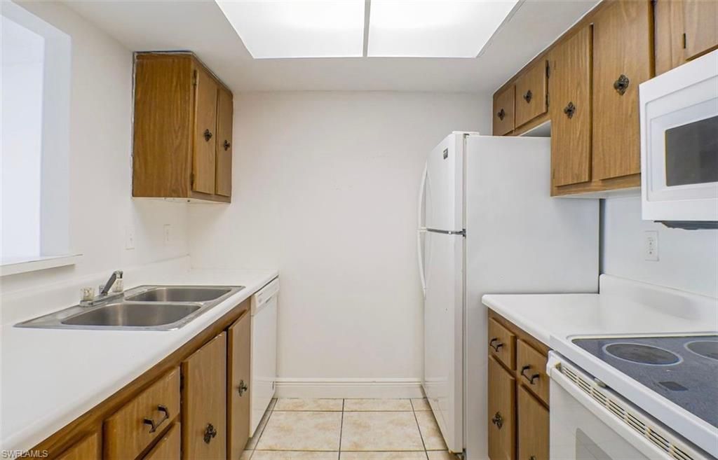3706 Broadway, Unit 21, Fort Myers, FL 33901 Photo
