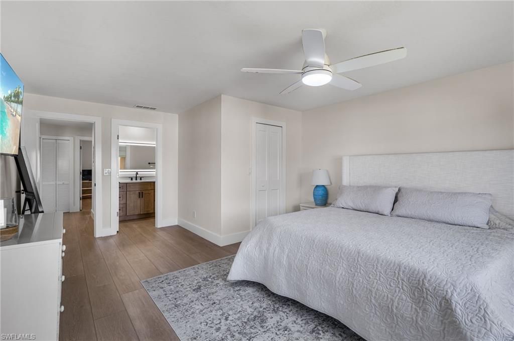 11220 Caravel Cir, Unit 302, Fort Myers, FL 33908 Photo