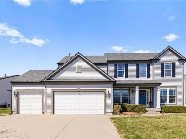 9318 Kenton Street, Lenexa, KS 66227