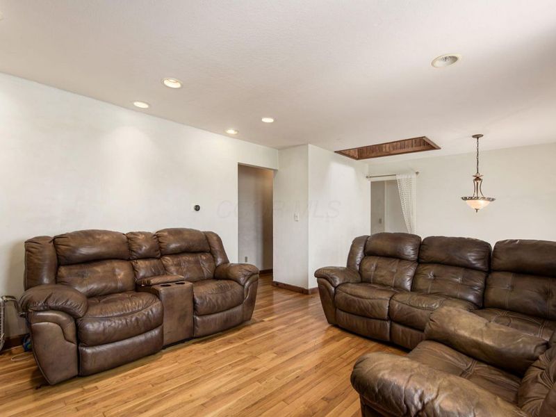 6677 Red Coach Lane , Reynoldsburg, OH 43068 Photo 11