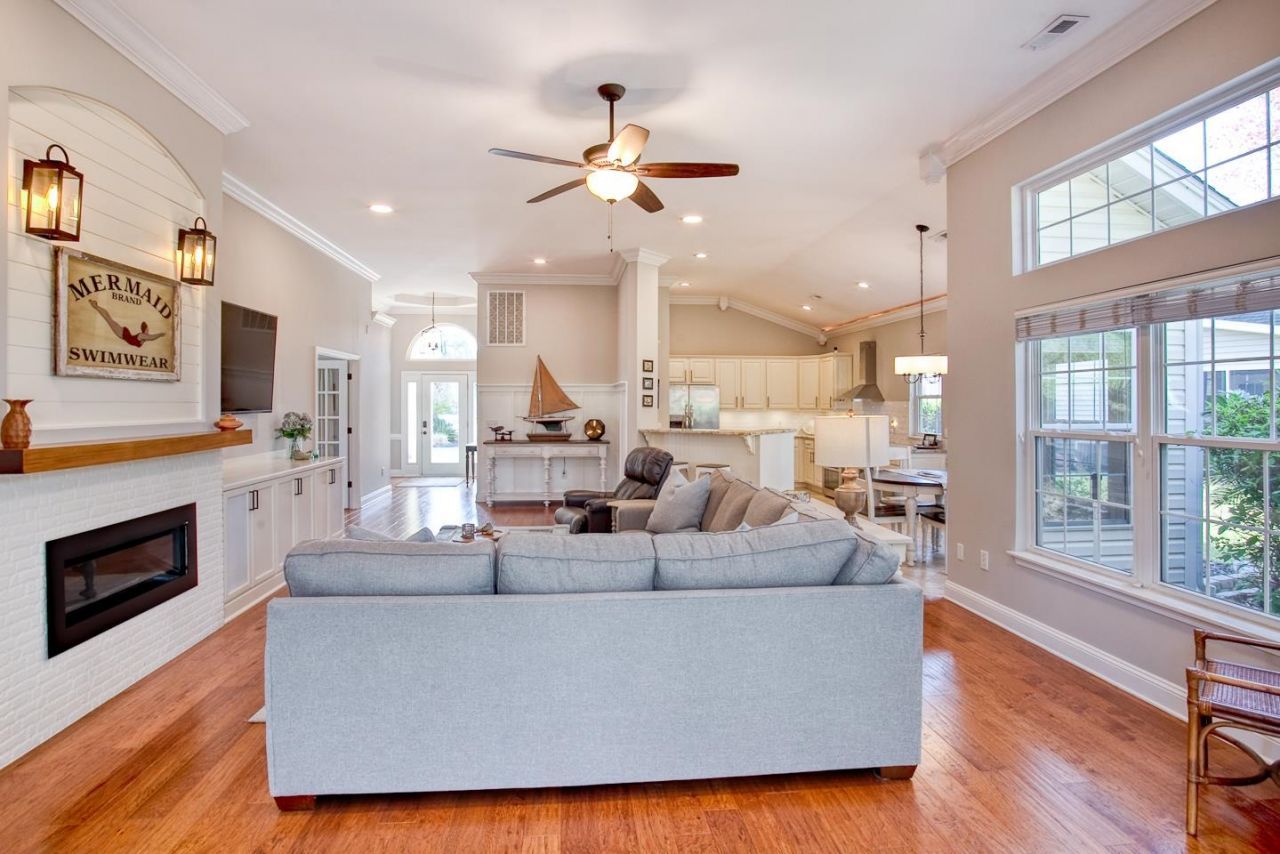 4478 Fringetree Dr. Photo 15