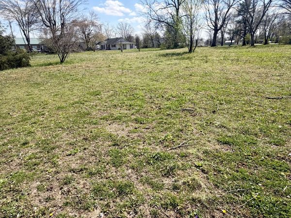 309 S Pine , Hohenwald, TN 38462