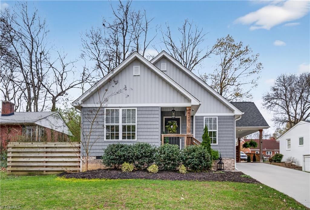 629 Rockspring Road, High Point, NC 27262 Main Photo