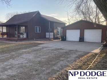 230 N 5th Street , Ulysses, NE 68669
