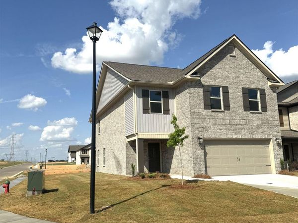 27911 Chalmers Circle, Harvest, AL 35749