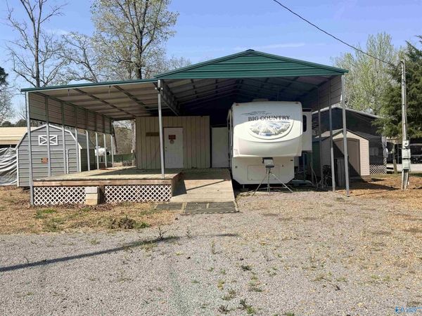 1210 County Road 131, Unit 121, Cedar Bluff, AL 35959
