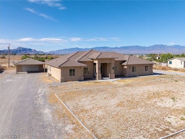 4320 Tiger Road, Pahrump, NV 89048