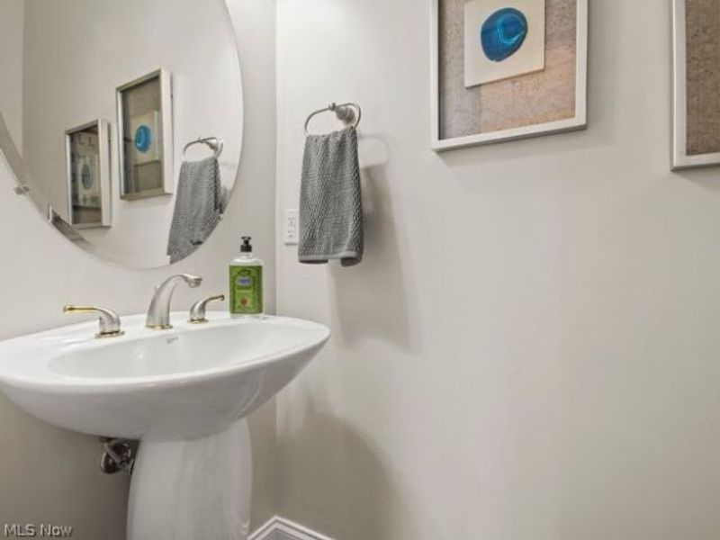 1004 Waters Edge Drive , Columbiana, OH 44408 Photo 29