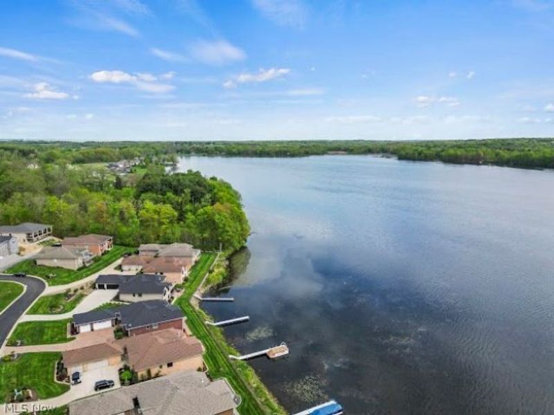 1004 Waters Edge Drive , Columbiana, OH 44408 Photo 37