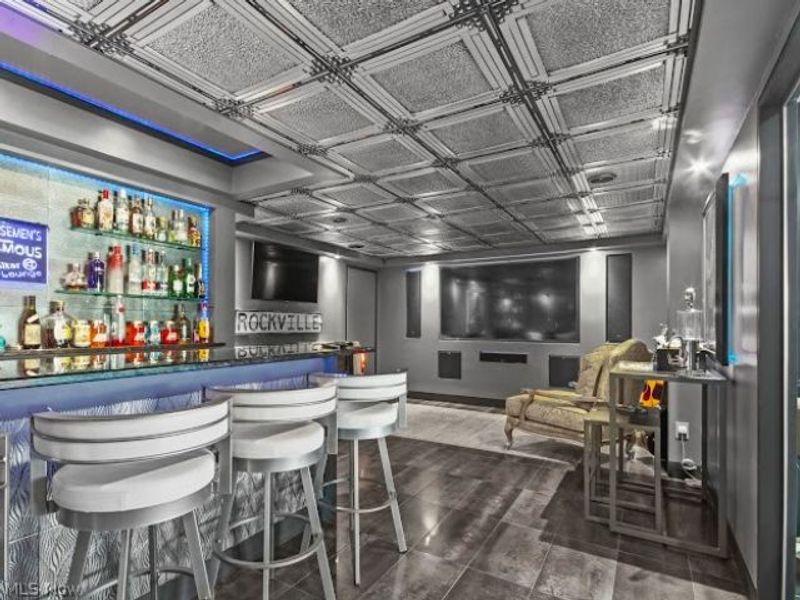 1004 Waters Edge Drive , Columbiana, OH 44408 Photo 6