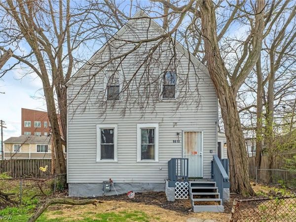 9610 Edmunds Avenue, Cleveland, OH 44106
