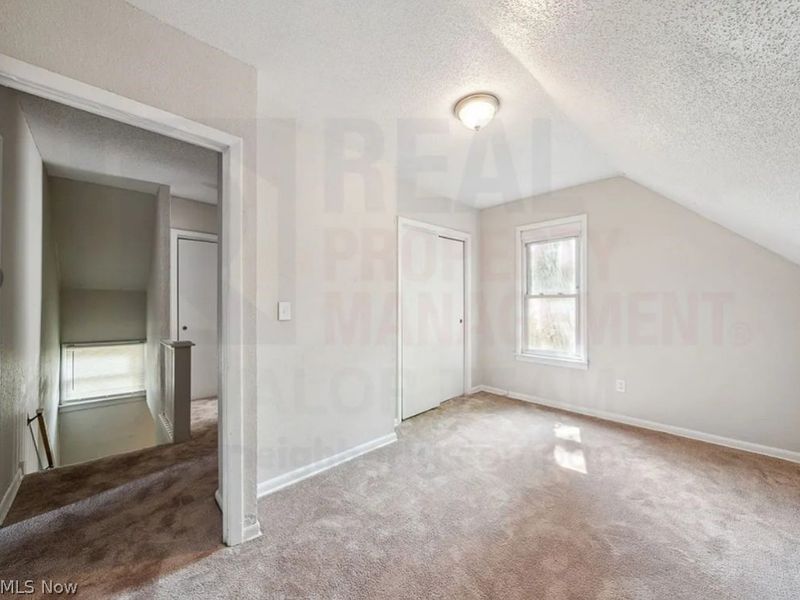 9610 Edmunds Avenue, Cleveland, OH 44106 Photo 10