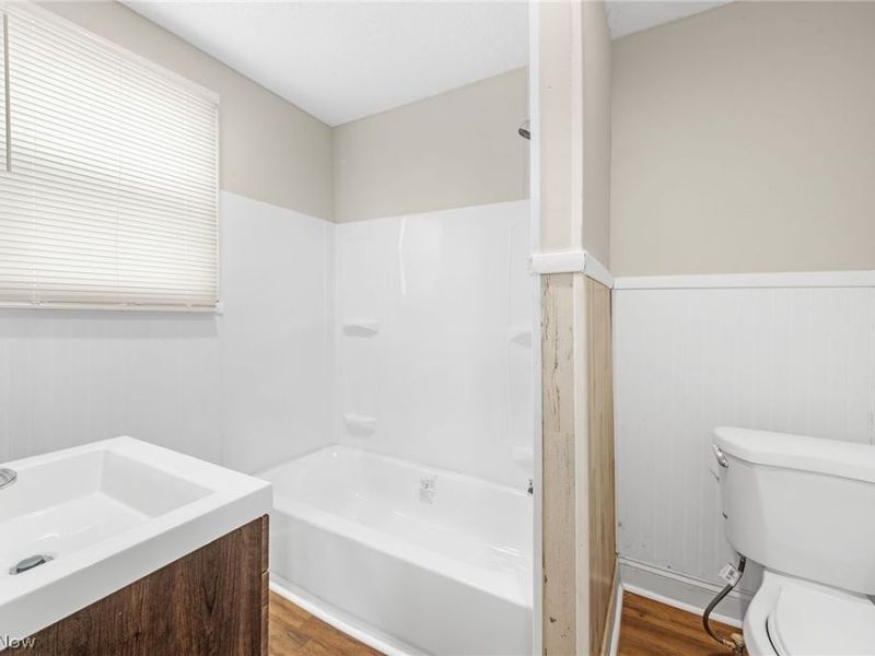 9610 Edmunds Avenue, Cleveland, OH 44106 Photo 18