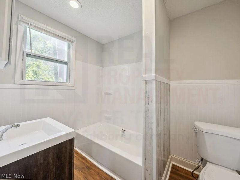 9610 Edmunds Avenue, Cleveland, OH 44106 Photo 7