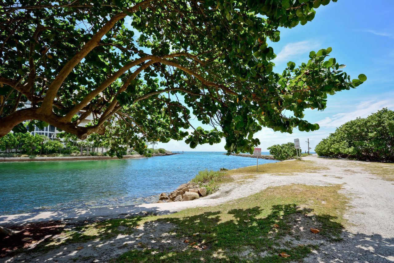 1111 S Ocean Boulevard, Unit 5200, Boca Raton, FL 33432 Photo