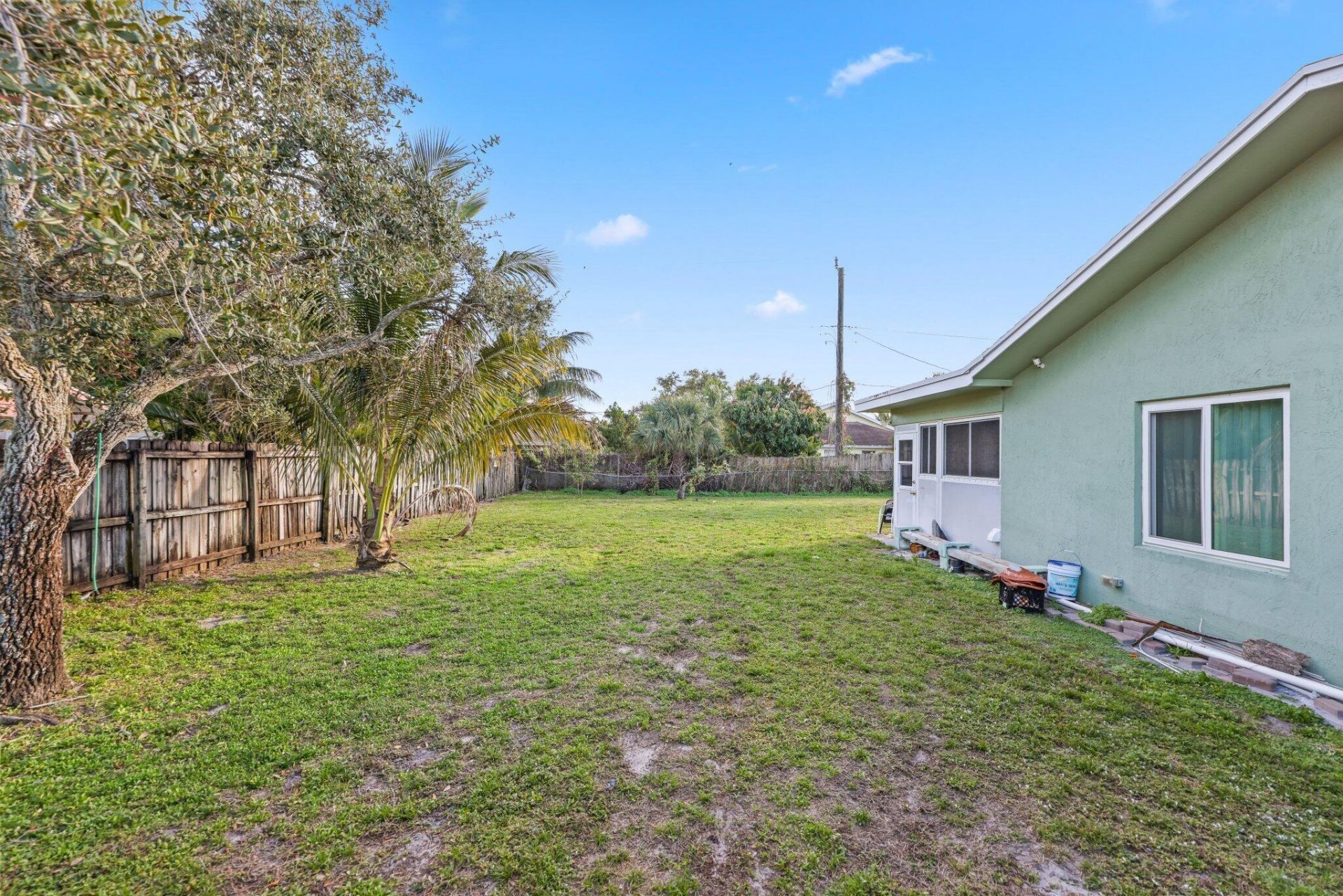 730 NW 1st Avenue, Boynton Beach, FL 33426 Photo