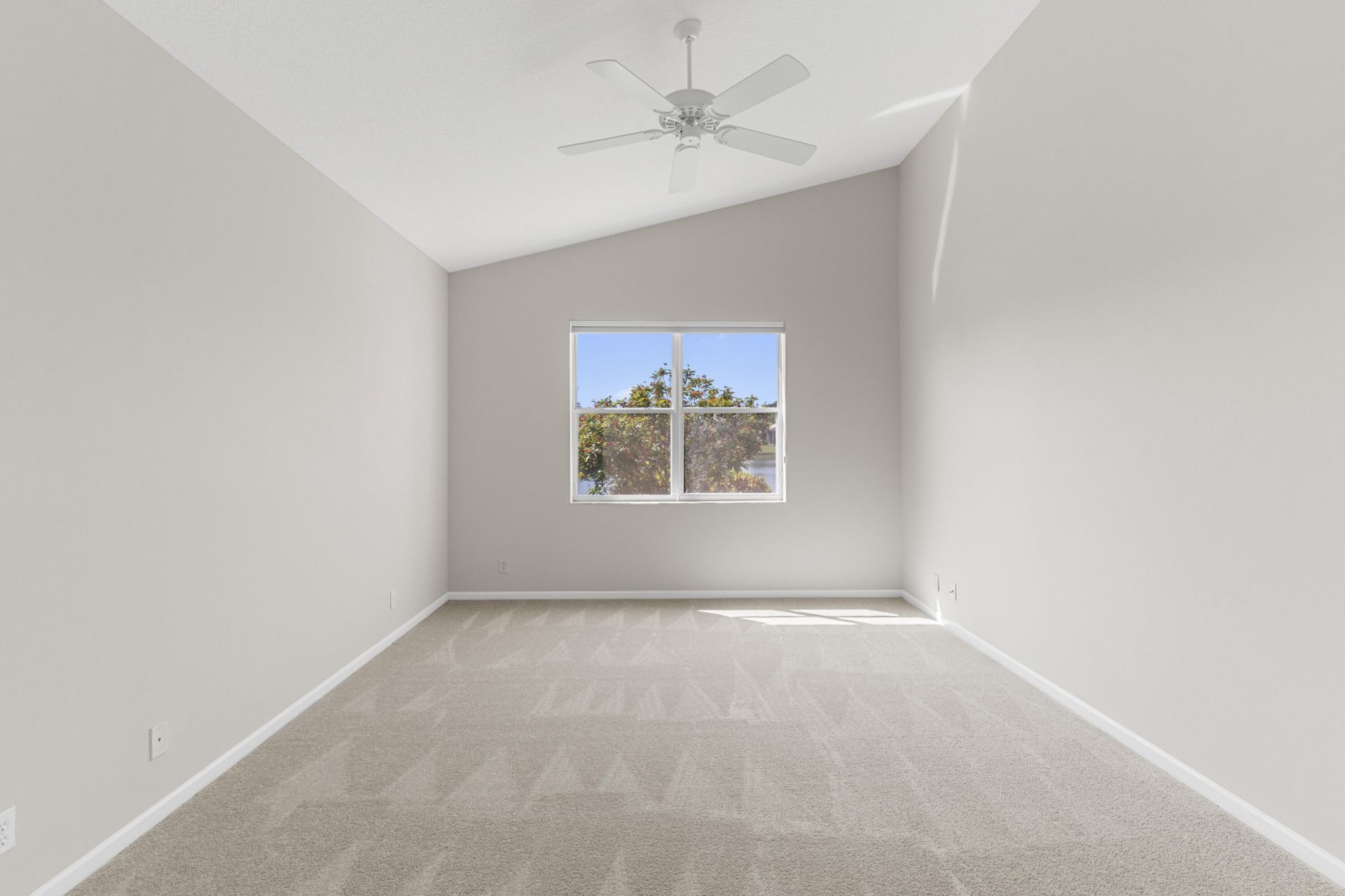 3930 Palladium Lake Drive, Boynton Beach, FL 33436 Photo