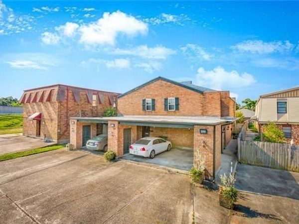 104 LILAC Street , Metairie, LA 70005