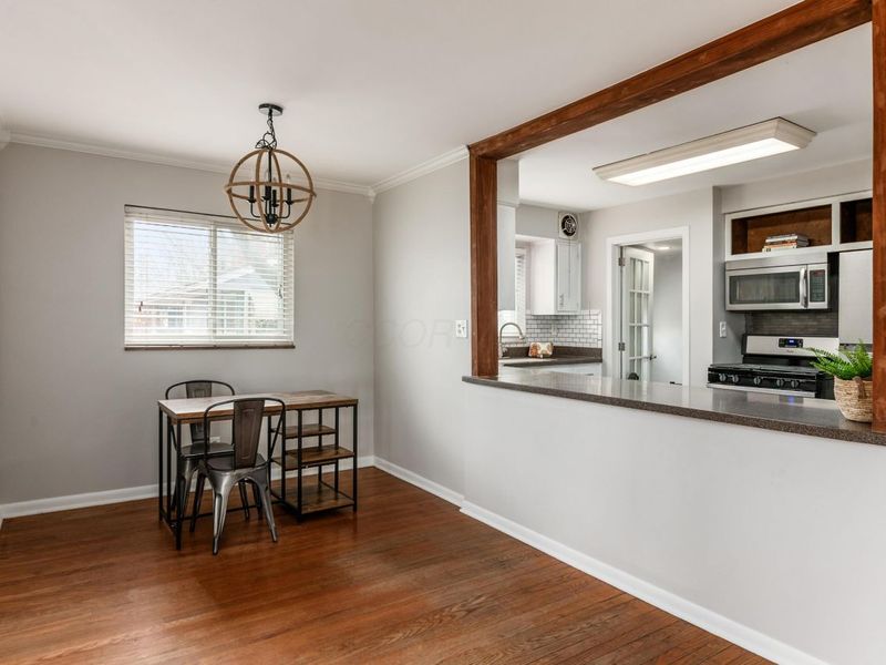 131 E Stanton Avenue, Columbus, OH 43214 Photo 11